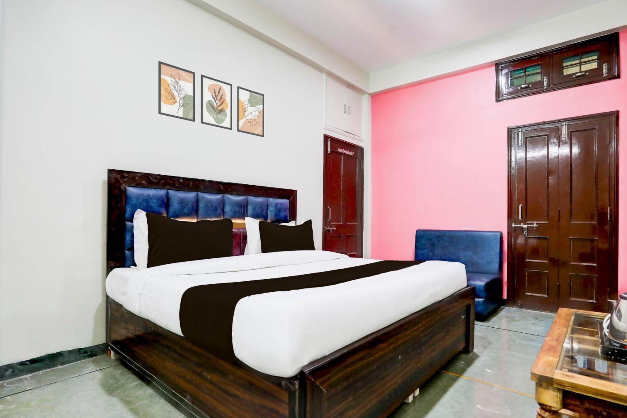 Hotel O The Baba Gest House Indore Eksteriør billede