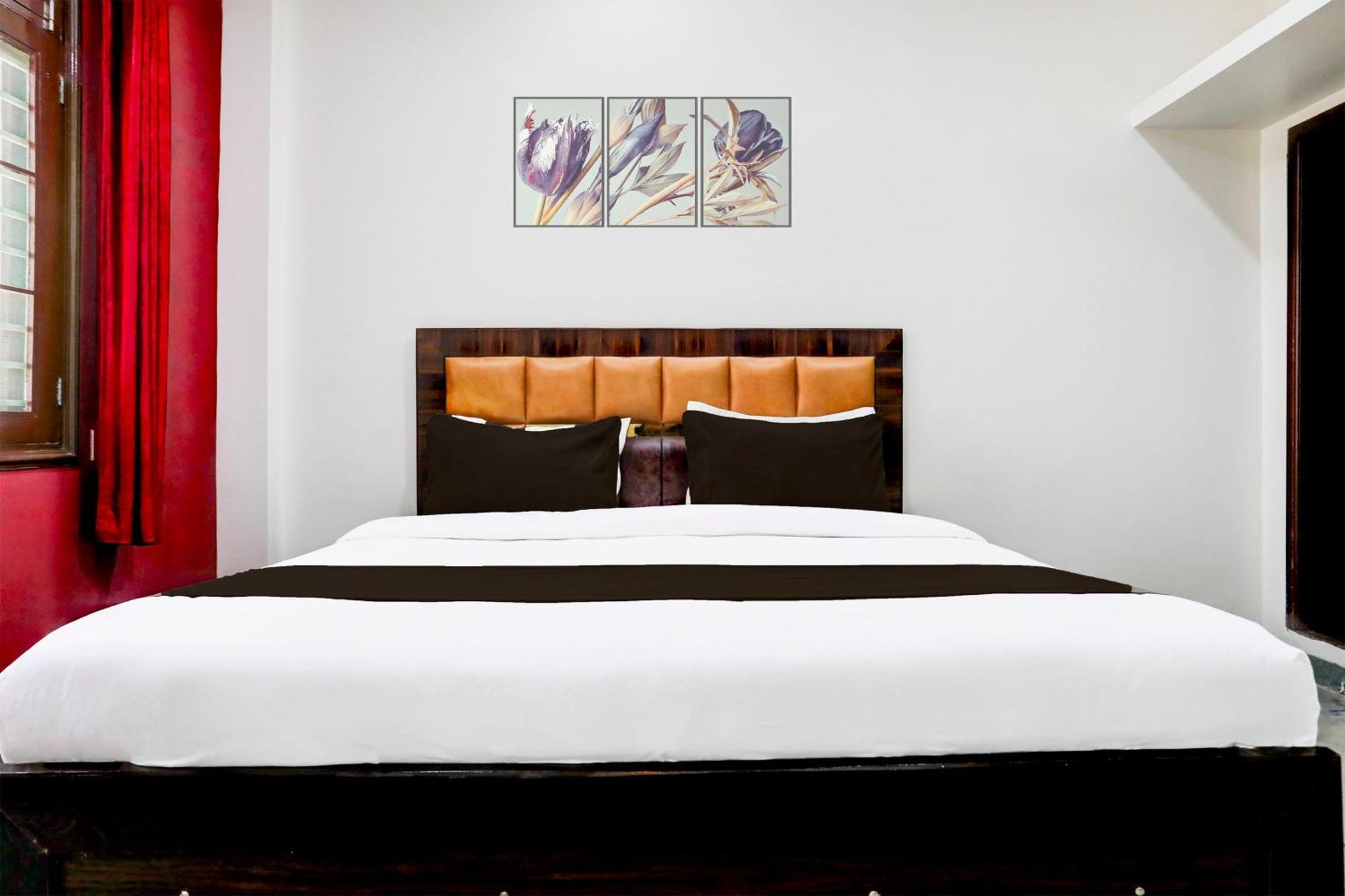 Hotel O The Baba Gest House Indore Eksteriør billede